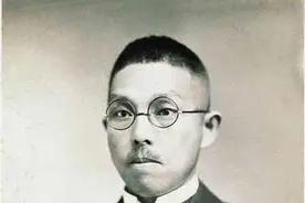 四川大军阀杨森，一生娶了12个老婆，生下43个孩子，活到93岁图片