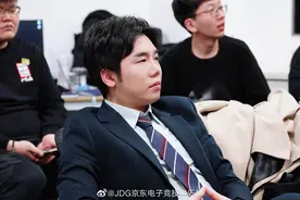 电子竞技比赛，教练能不能上场参与？解决两个问题，并非不可能图片