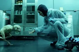 机器人可以生孩子了？这条热搜看得我毛骨悚然图片