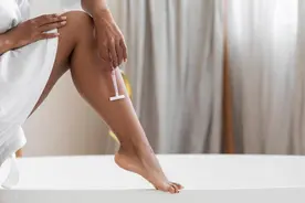 为什么有的女性体毛旺盛，有的却“光秃秃”？看完文章后涨知识了图片