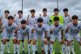 江原FC VS 金泉尚武图片
