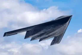 美媒：B-21轰炸机可自由进出中国，并随意轰炸，中国根本拦不住！图片