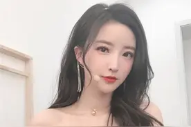 这就是传说中的“神仙姐姐，浙大希拉里”吗？身材犯规的游泳健将图片