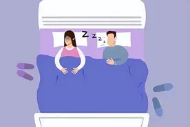 夫妻同床睡觉好，还是分床睡觉好？这4种情况建议分床睡觉图片