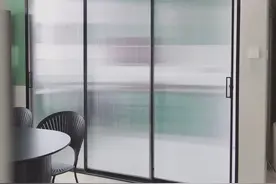 吊轨推拉门挑选和安装避坑指南：做到这8点，你家吊轨门不踩坑图片