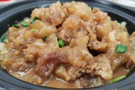 牛蹄筋要怎么做才软烂入味，教你家常做法，一口下去全是胶原蛋白图片