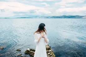 女人约会带你去这3个地方，是在暗示你可以捅破窗户纸，你要把握图片