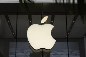 电厂丨苹果官网下单排队到明年？这些年轻人选择「魔改版」iPhone 14 Pro图片