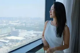 40岁的女人，可以随心所欲，也要懂得适可而止图片