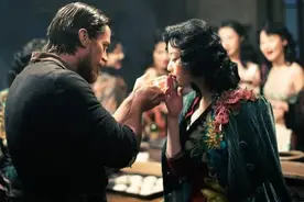 《暂坐》揭露：一个男人如果不爱你，身上会有这两种特征，藏不住图片