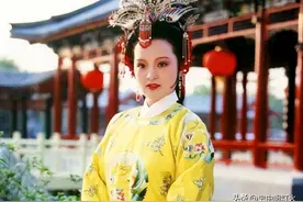 元春是哪位皇帝的人？王熙凤一席话说得清清楚楚，不用再乱猜谜图片