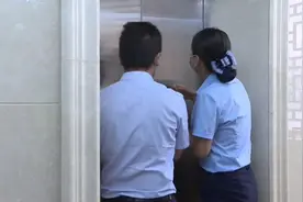 受困电梯怎么办？会宁这场应急演练告诉你图片