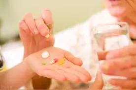 感染疥虫后的几点明显的症状特征，别再乱用药了图片