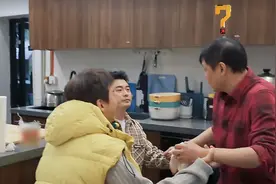 范志毅：唯一能跟邓超和陈赫玩一起的人，三人厨房跪地结拜图片