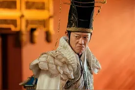 崇祯把魏忠贤一杀，为啥大明朝就垮了？王承恩说了一句很中肯的话图片