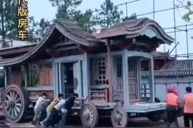双层豪华房车、大客厅、可移动小屋，古装剧马车都卷成这样了？图片