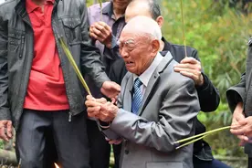 “寿终内寝”你听过这种说法？高龄去世满足这几点才算喜丧图片