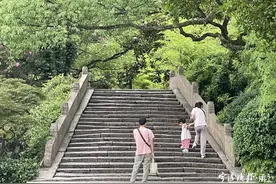 浙江宁波：新一轮降水集中期来了 高温将随夏至一起“上线”图片