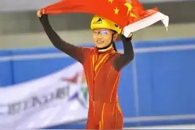 中国短道队小将王晔的妈妈讲述：女儿的冰雪梦从一双轮滑鞋开始图片
