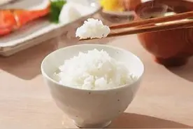 隔夜剩饭，到底能不能吃，吃起来健不健康？请大家须知图片