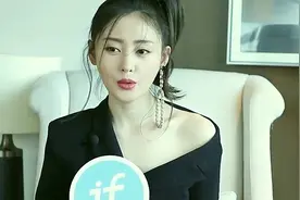 张天爱与哥哥举止太亲密，当着嫂子都不避嫌，网友：接受不了！图片