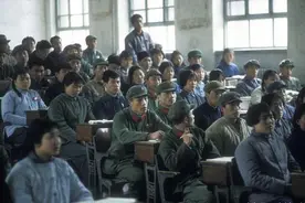 为何现在的中国男人不爱戴帽子了图片