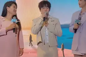 节目组请武艺，是为了跟麦琳对冲吧！他真的太太太太好笑了啊图片