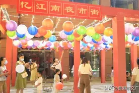 “吃货”福音！贵港这个地方的夜市街正在试业图片