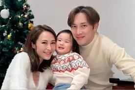 香港知名女星曝婚变，深夜发伤感文字，老公传婚内出轨有多个情人图片