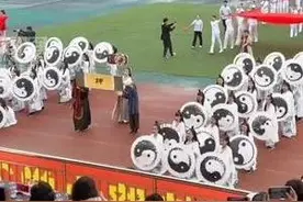 东北小学生运动会“卷”出新高度 造型百出 活力满满 网友:像各路大侠齐聚光明顶的感觉图片