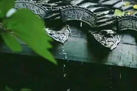 散文：夏日听雨声有韵，过心润泽意菲菲图片