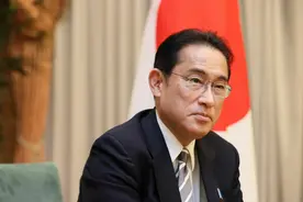 日本援乌55亿美元，普京的回应来了，俄海军“末日潜艇”派往远东图片