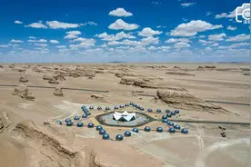 青海戈壁滩上惊现奇特建筑，形似外星人基地，周围全是无人区图片