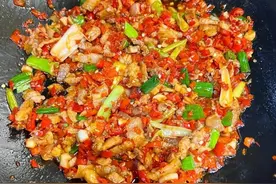 江西经典菜肴——小炒肉，从小吃到大的美食图片
