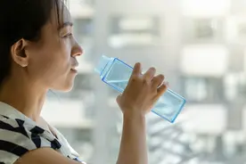 做保姆会收获爱情吗？42岁保姆：刚上班一年，就成为了家里女主人图片