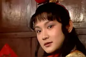 红楼梦第三十三回，宝玉挨打前，为何突然出现了一个耳聋老嬷嬷？图片