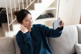 聪明人不和领导走得太近，原因很真实，别疑惑！图片
