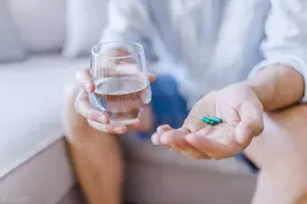 硬度不行，他达拉非能每天一次长期服用吗？服用前，需要注意什么图片