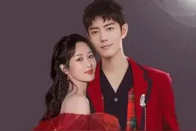 肖战与人合影，第一张小鸟依人，最后一张告诉你啥叫鹤立鸡群！图片