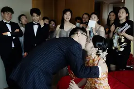 喜结连理！女排又一名将晋升为人妻，江苏三大美女到场祝贺图片