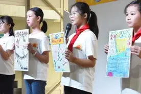 小学生为防止妈妈偷看，全程用英文聊天，结果“人算不如天算”图片