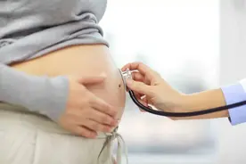 女人生孩子有限制吗？一辈子最多能生几胎？儿科医生告诉你答案图片