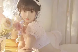纯欲蕾丝美少女写真图片