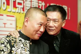 曹云金或回归德云社，同是背叛郭德纲，为什么何云伟却永远没机会图片