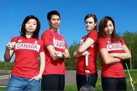 网友坦言：通过一些细节，感觉白人发自内心瞧不起华人……图片