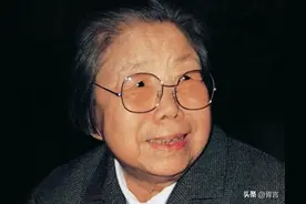 88年看到海棠盛开，想起爱人周恩来，邓颖超：看花的主人已经走了图片