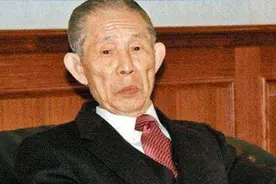 富豪留下400亿遗产，子女却拿不到，需上交3百亿遗产税图片