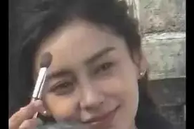 Angelababy离婚后认真搞事业用替身图片
