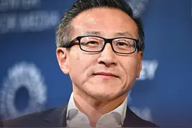到手50亿，蔡崇信转身图片