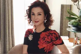 凭“婉君”成名，嫁豪门生5子，因丈夫花心离婚，如今身价几十亿图片